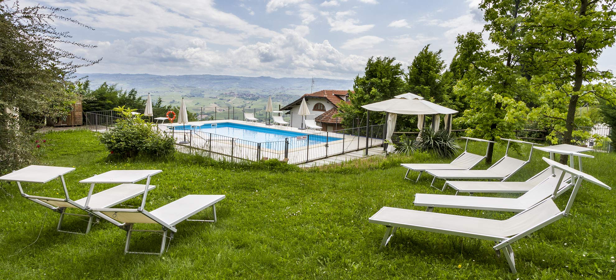 agriturimo-langhe-con-piscina